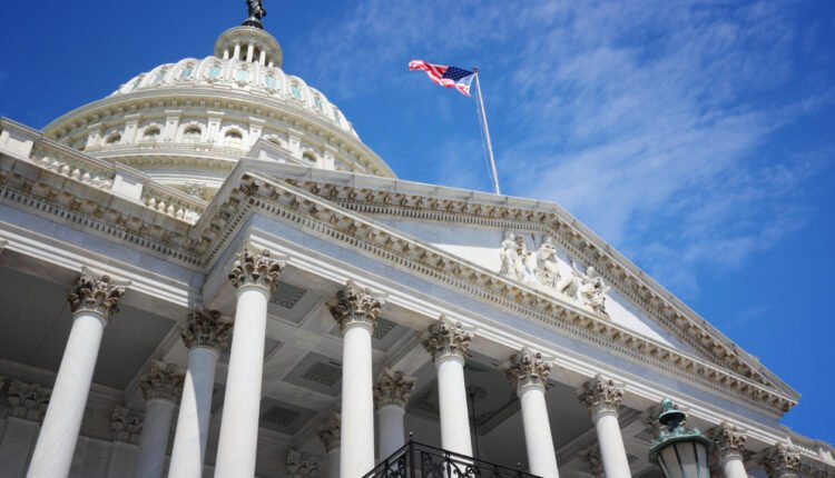 US Senators Working on Comprehensive 'Broad-Based' Crypto Legislation