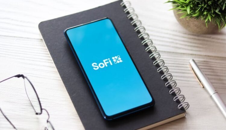 SoFi Checking Savings Review